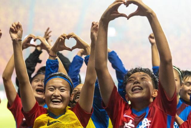 BBC：切尔西关注摩根·罗杰斯超过两年，里斯·詹姆斯参与游说